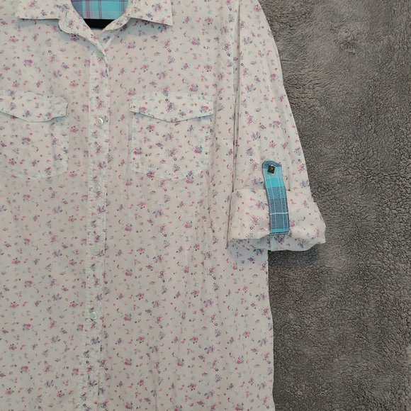 BUTTON down blouse - Picture 2 of 6